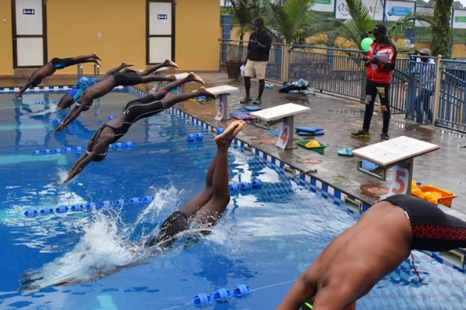 Swimming-pool